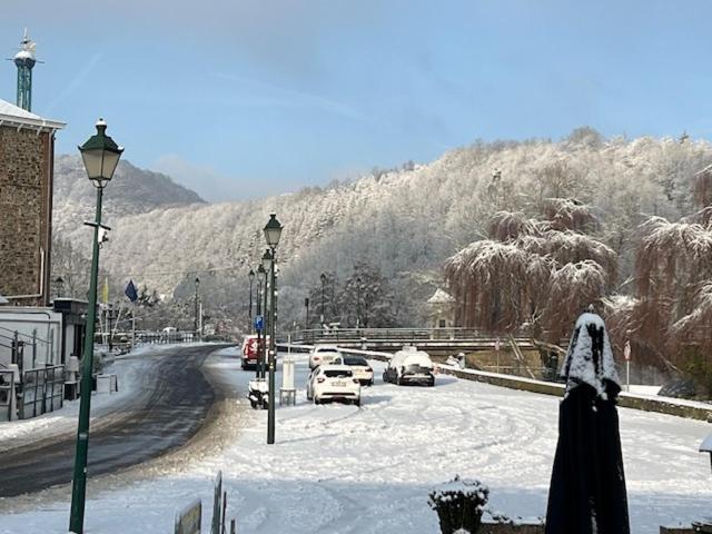 Hotel Val De La Cascade Stavelot Zewnętrze zdjęcie