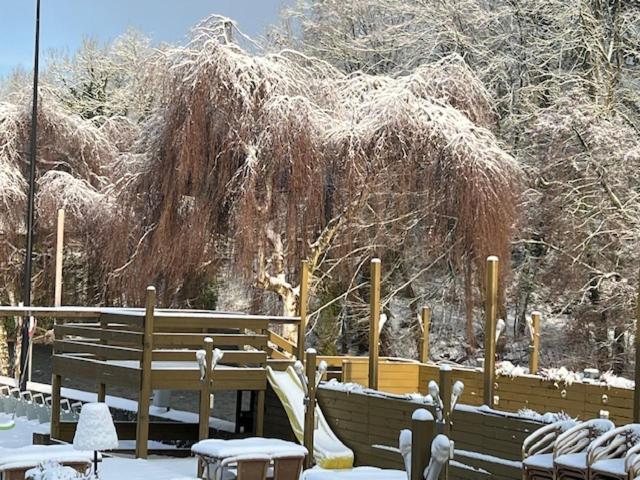 Hotel Val De La Cascade Stavelot Zewnętrze zdjęcie