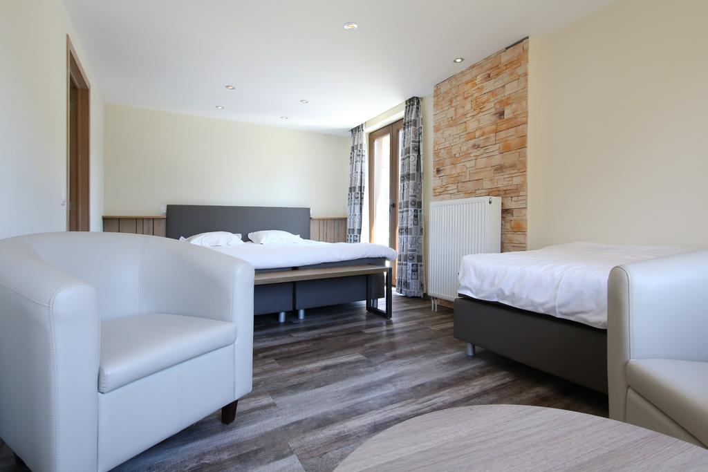 Hotel Val De La Cascade Stavelot Zewnętrze zdjęcie